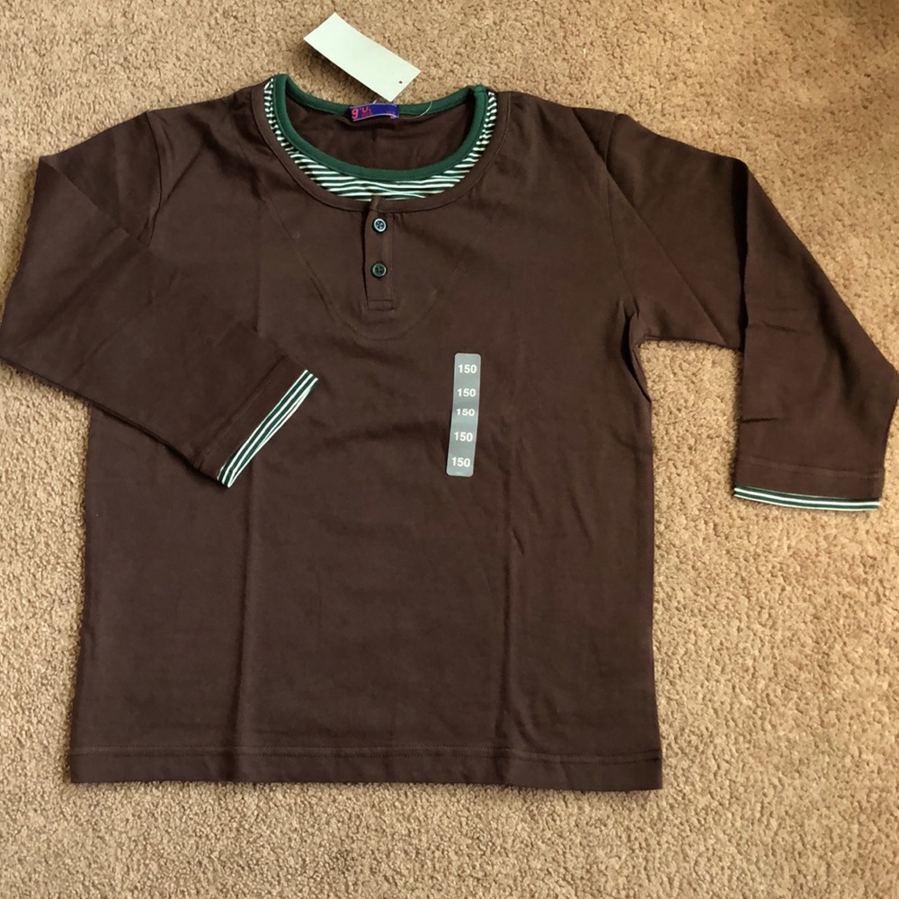 NWT GU Japan Kid’s Long Sleeve T-Shirt